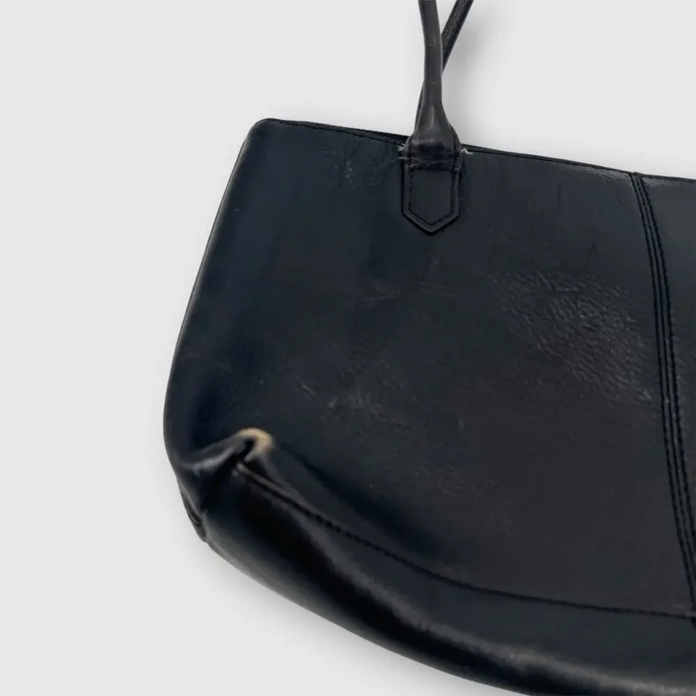 Hobo International Y2k Black Leather Shoulder Bag with Red Lining